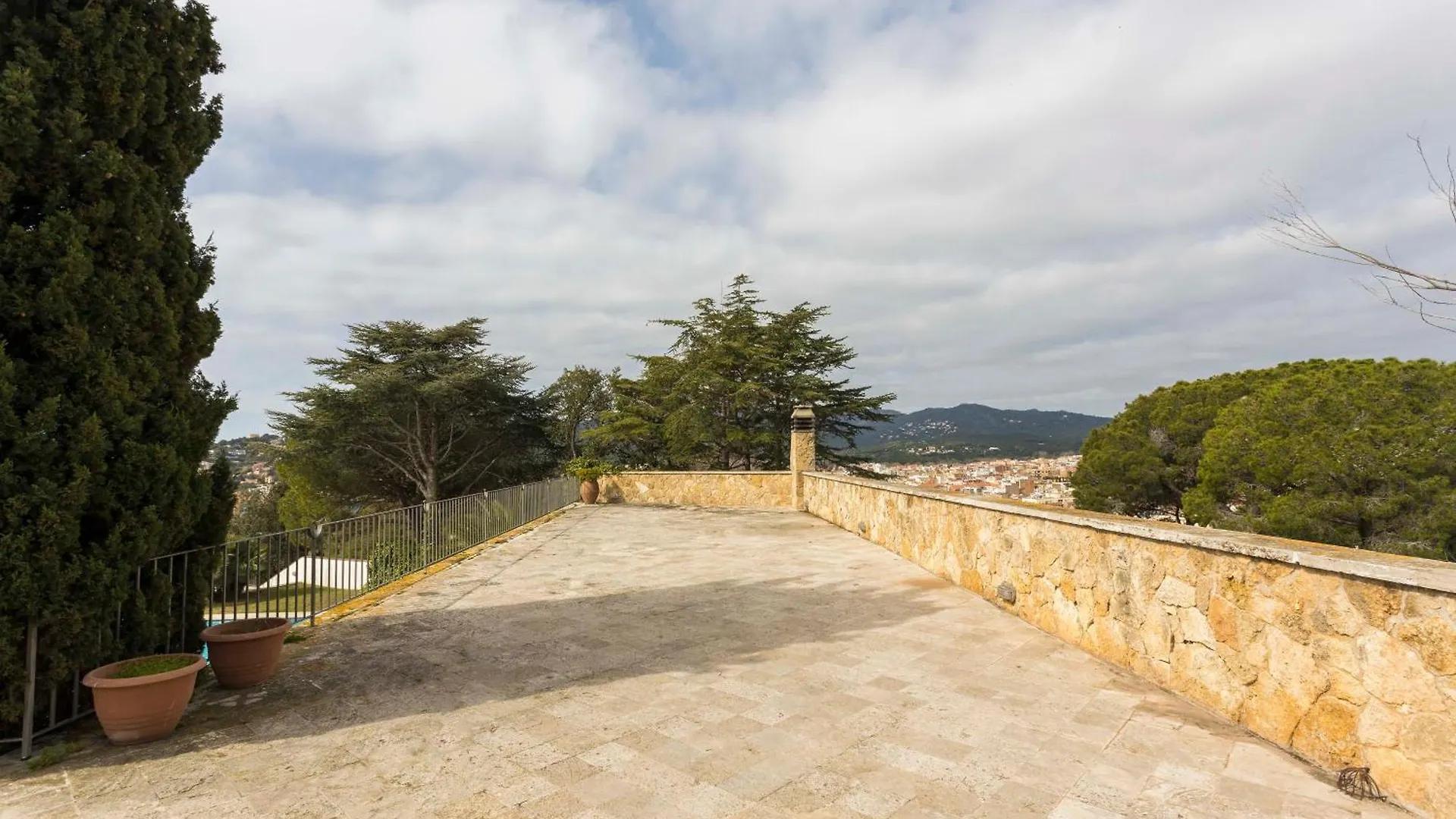 Villa Maricel Sant Feliu de Guixols